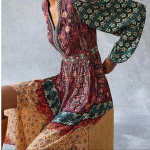 Beautiful maxi dress, perfect for fall wedding.